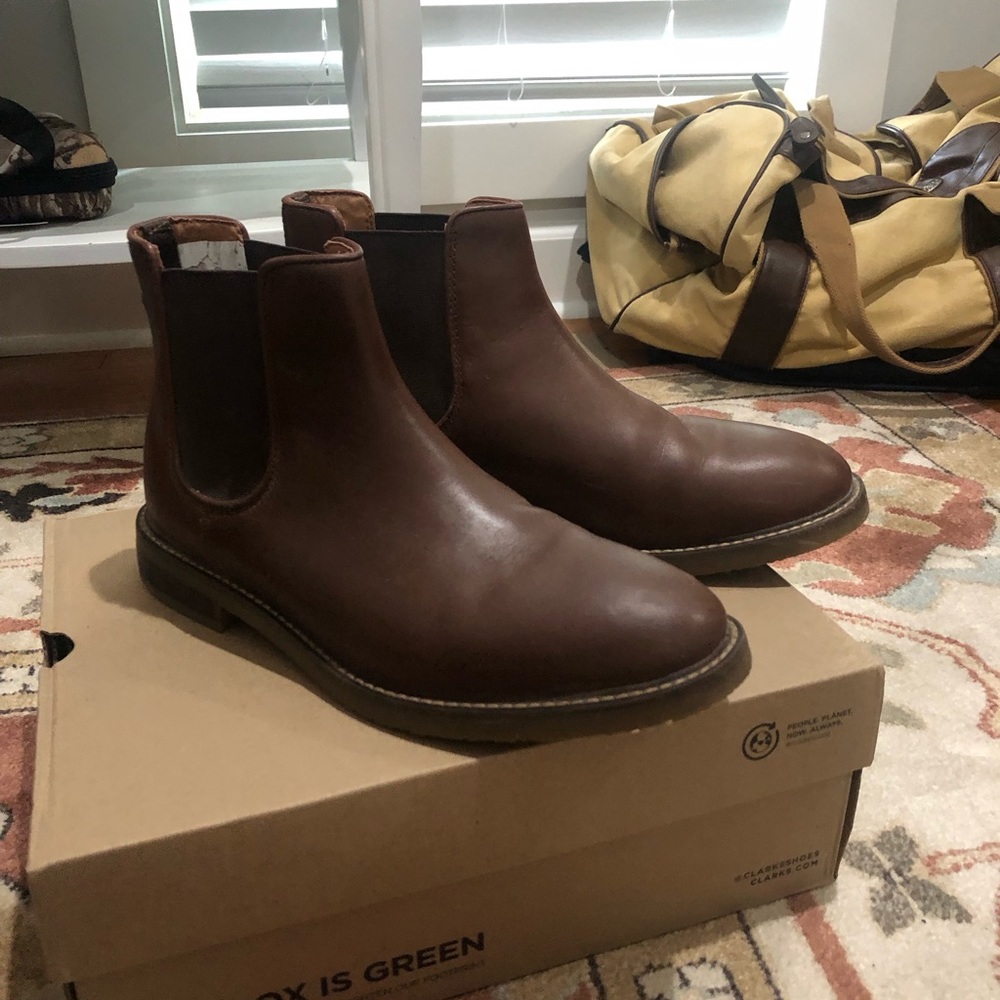 Collection by Clarks Men’s Jaxon Chelsea Boot